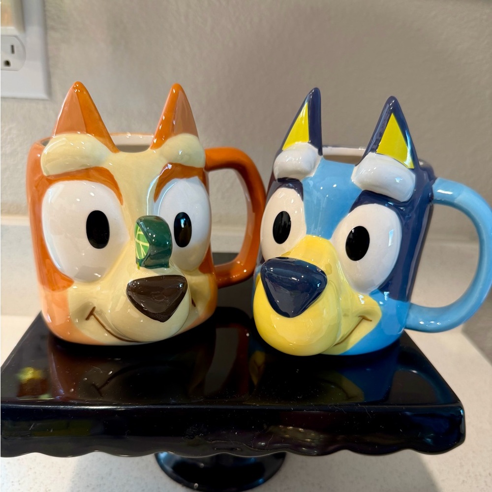 Zak Designs Bluey and Bingo Sculpted Mug Set. (Lot of 2)